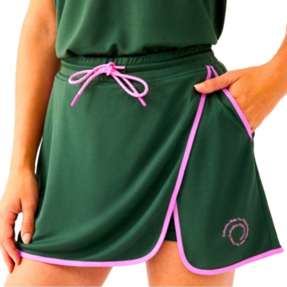 OUTDOOR VOICES RECMESH 3.5” Skort